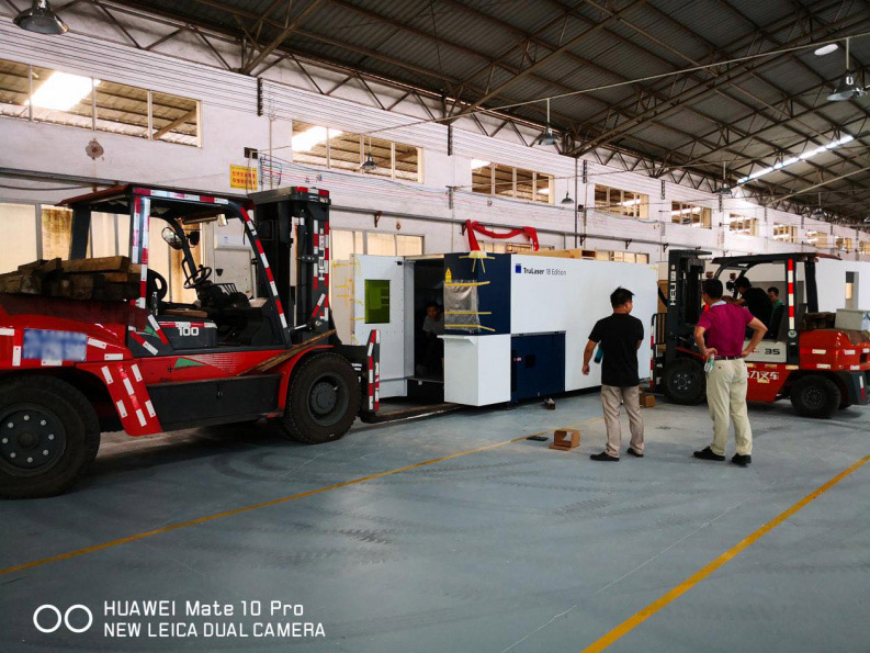 德國通快激光機搬運施工